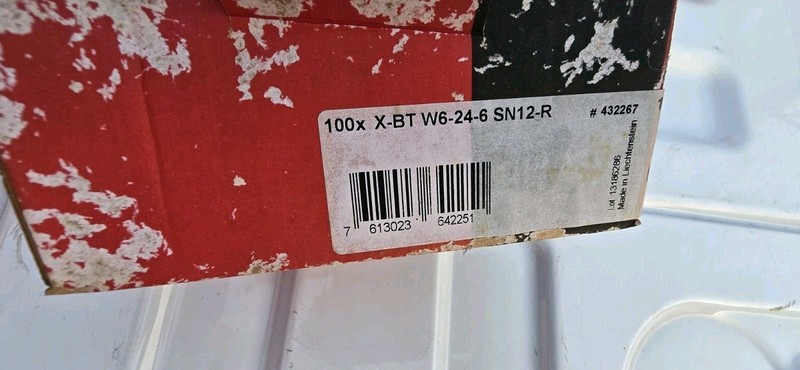 Hilti X-BT Threaded Studs M6 x 24mm Steel Grade 8 Zinc, 100 Pack
