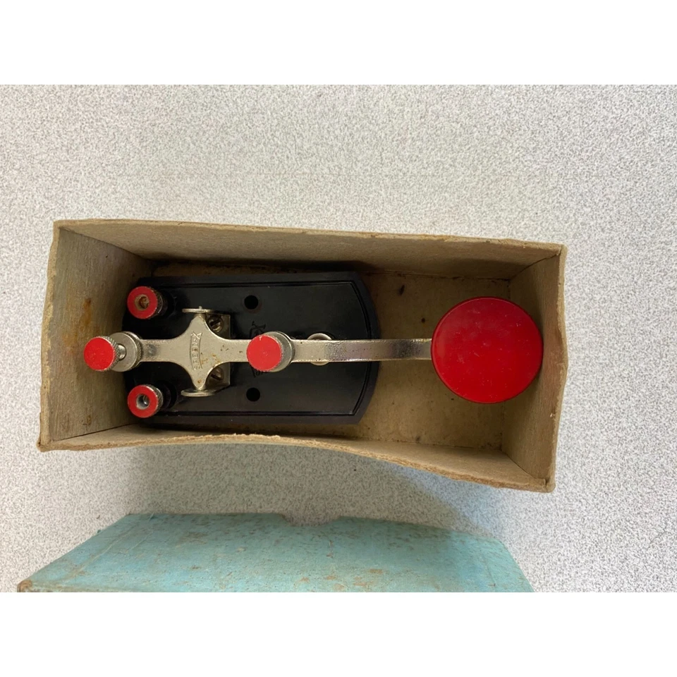Morse Code Speed X Transmitting Key Cat. No. 114-300-1 E .F. Johnson Co. - Image 3 of 4