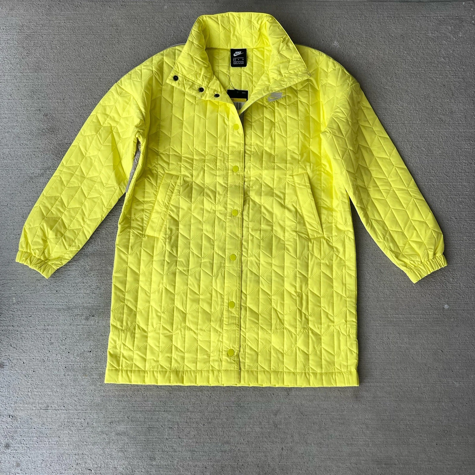 Nike Women’s NSW Sportswear Quilted Jacket Yellow CU6691-757 Size S Oversized