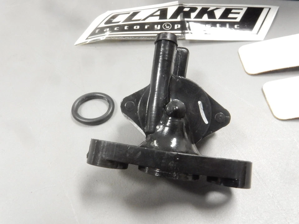 Nuevo de Lote Antiguo Clarke Petcock Fuel Cock con Almohadilla de Cojín para Tanque de Gas Se Adapta a: ?? Honda Clarke?? Foto 4 de 4