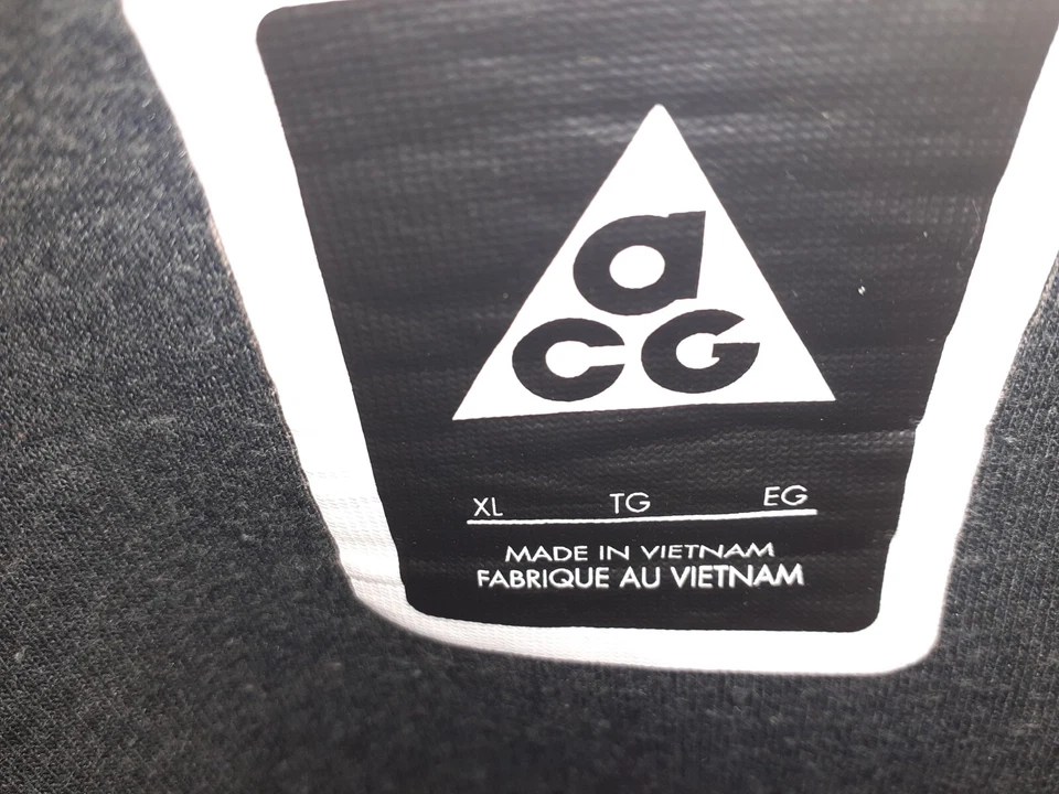 Nike Tech Fleece, photo 3 sur 4