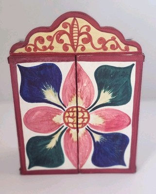 Vintage Peruvian Handpainted Folk And Wooden Retablo Shadow Box.  