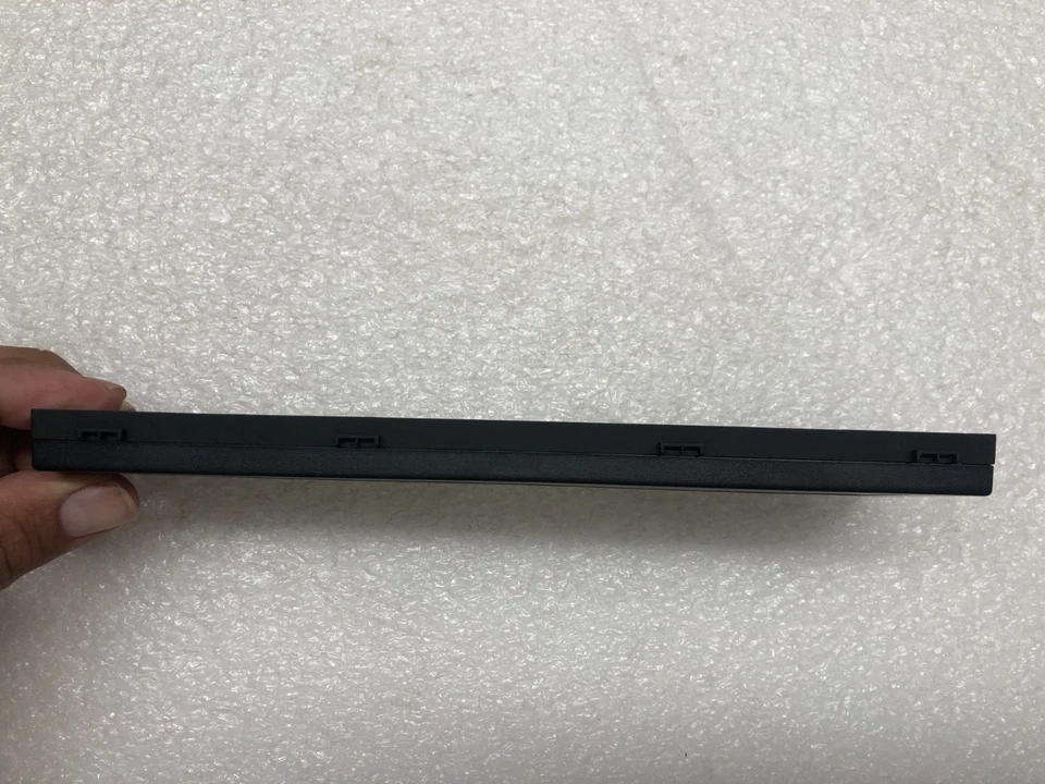 Batería de repuesto para portátil HP EliteBook 2710p 6 celdas, 11,1 V / 3900 mAh / 44 Wh Foto 3 de 4