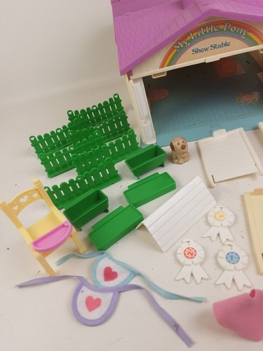 Vintage My Little Pony Show Stable G1 Hasbro 1983 Accessories - Picture 8 of 14