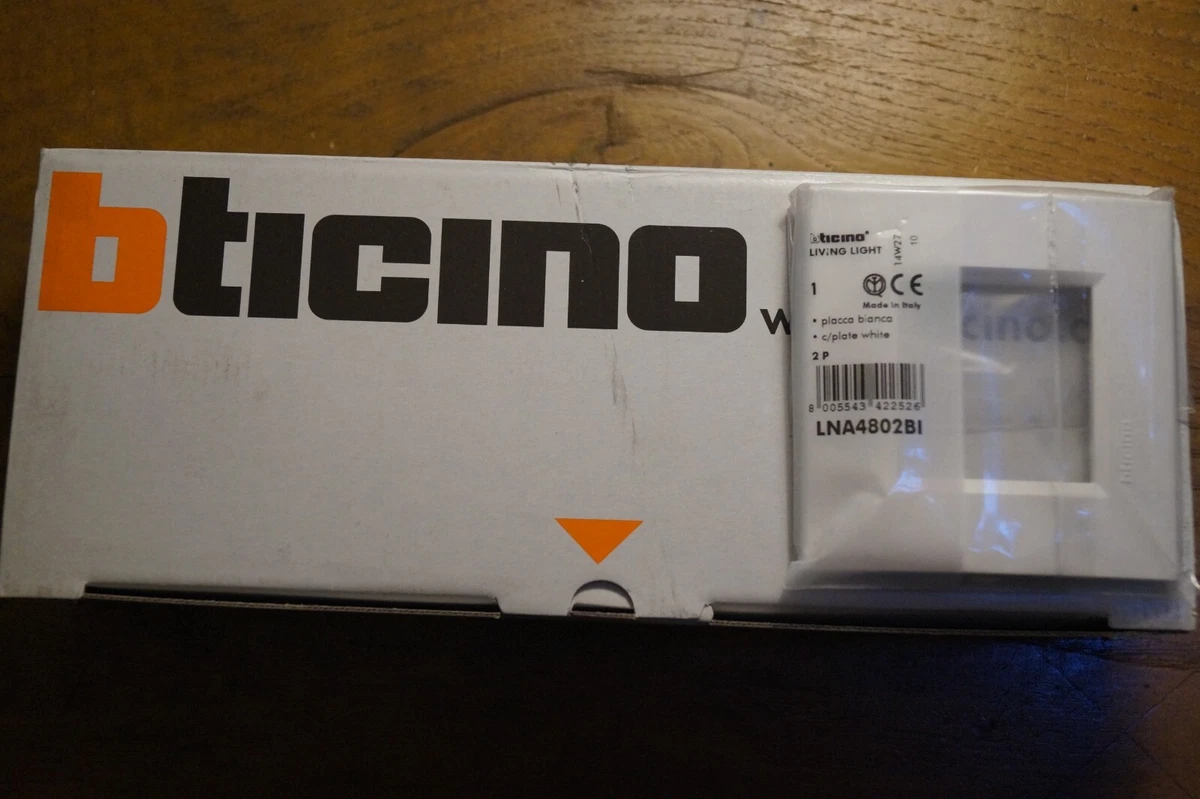 Bticino Living Now K4003DCW double commande d'éclairage sans fil