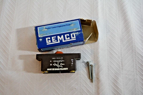 AMETEK 1950-1-B-A-A-R / 19501BAAR (NEW IN BOX)