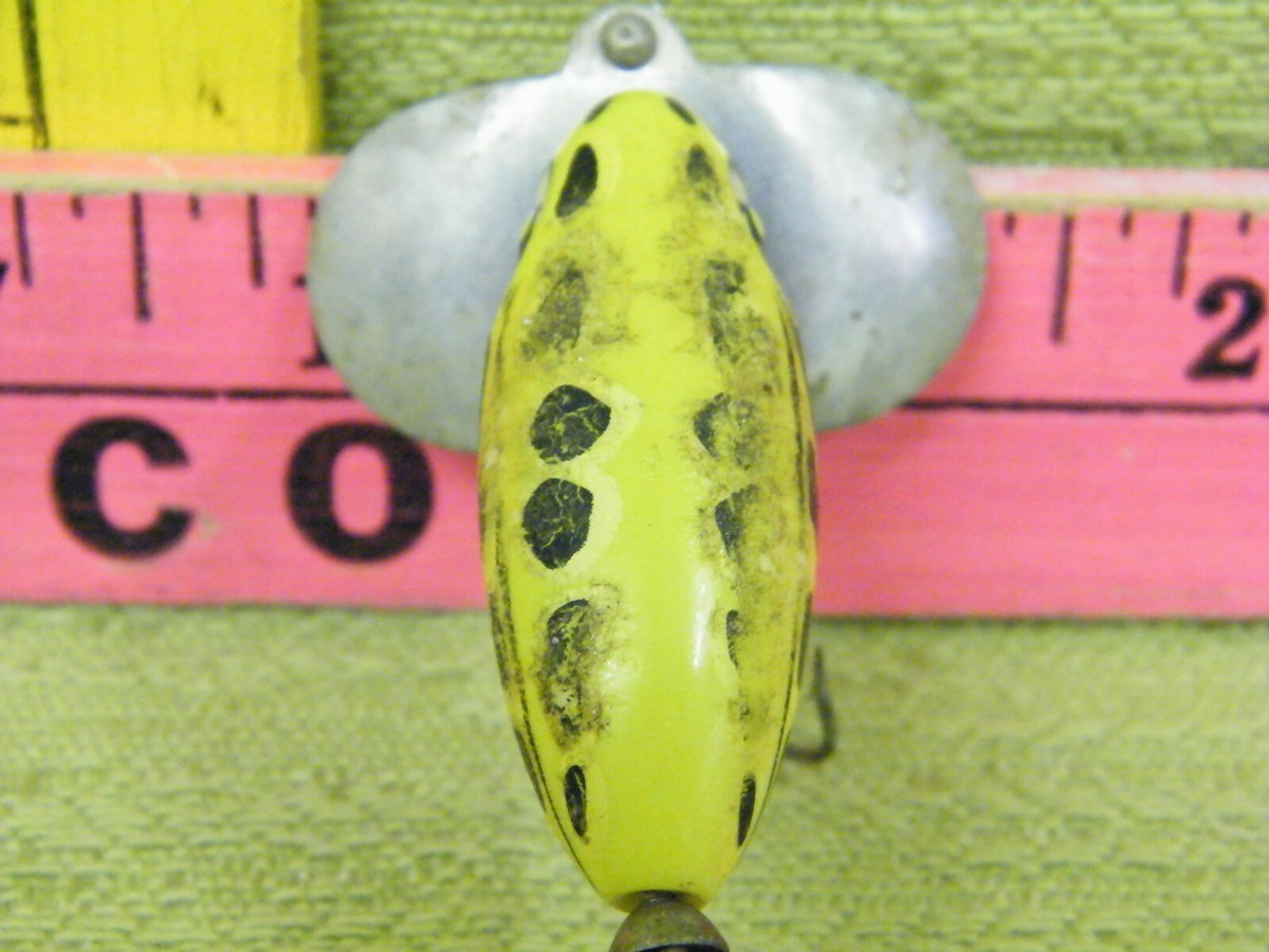 Vintage Yellow & Black Spots Fred Arbogast Jitterbug Fishing Lure