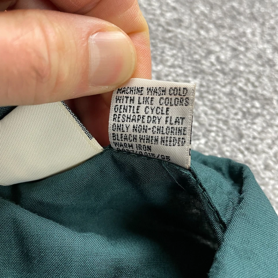 Basic Editions Button Up Shirt Womens Medium Green Rayon Long Sleeve Top Padded - Image 4 of 4