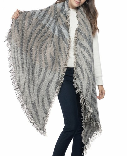 INC  Cozy Zebra-Print Sequinned Blanket Wrap Color Natural 77 x 24in - Bild 3 von 3