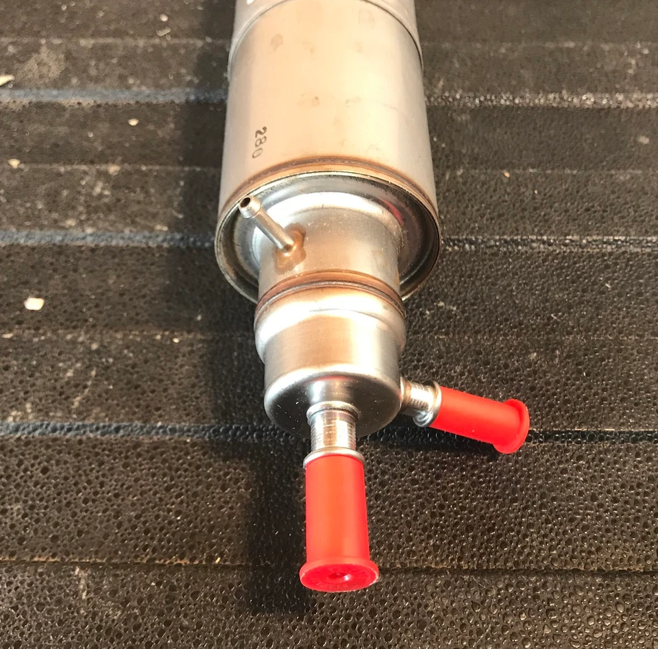 Filtro de combustible Mahle - KL437 / 163-477-07-01 - para Mercedes-Benz W163 ML320 y más Foto 4 de 4