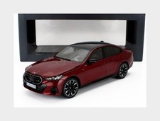 MINICHAMPS 80435B319C1 BMW - 5-Series I5 M50 (G60) 2023 - Rosso Fuoco - Red Met