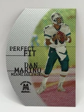 1999 Skybox Molten Metal Dan Marino Perfect Fit #3PF Dolphins