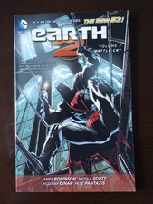 Earth 2 Vol 3 (DC Comics June 2014)