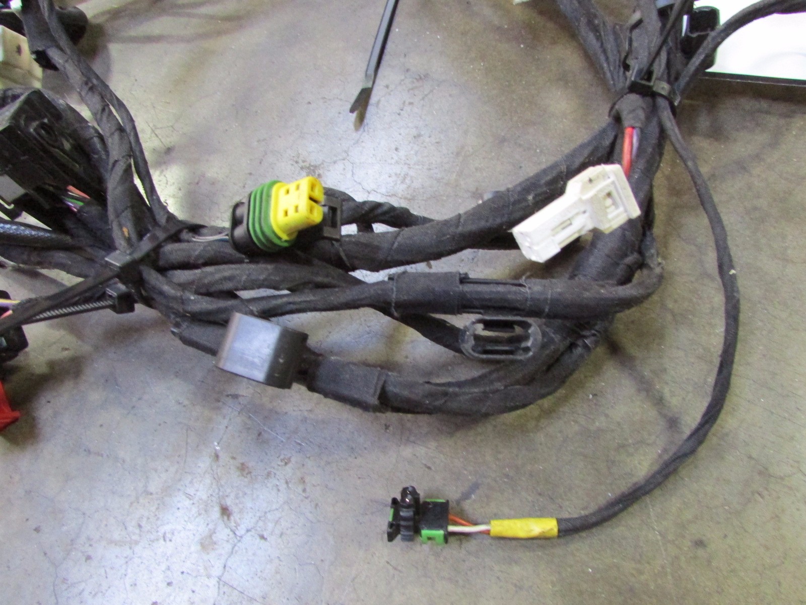 Ferrari 599 GTB, RH, Right Door Wiring Harness, Used, P/N 226232