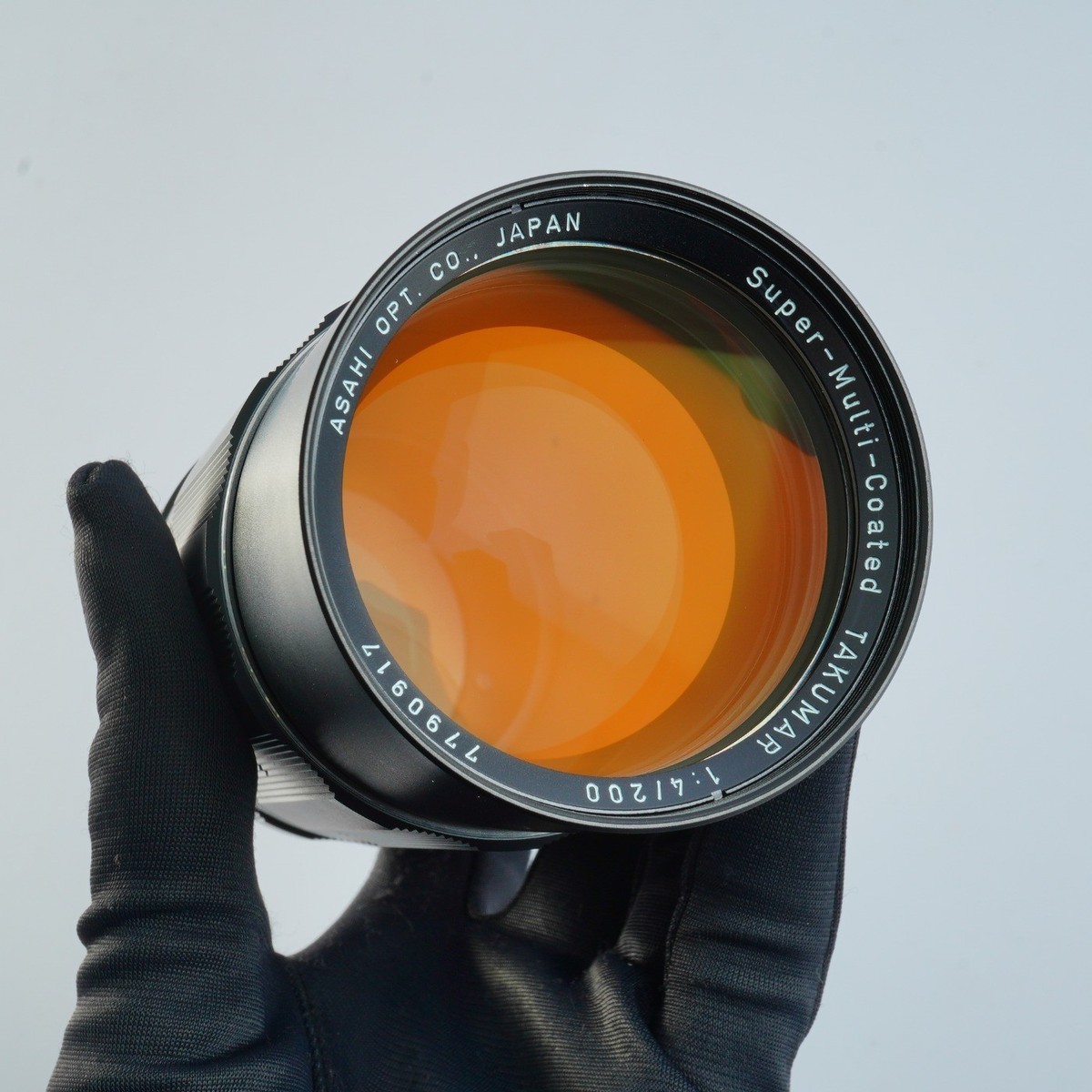 NEAR MINT PENTAX Super Multi Coated Takumar 200mm F/4 For M42