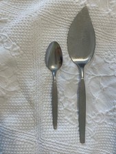 Oneida Community Stainless Frostfire Set of 2...