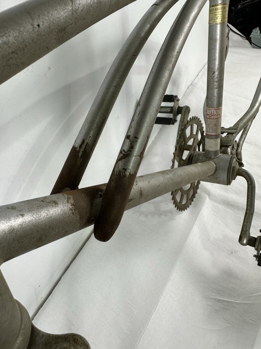 1960s AMF Roadmaster 26” Men's Cruiser Bike Frame & Fork Twin Bar