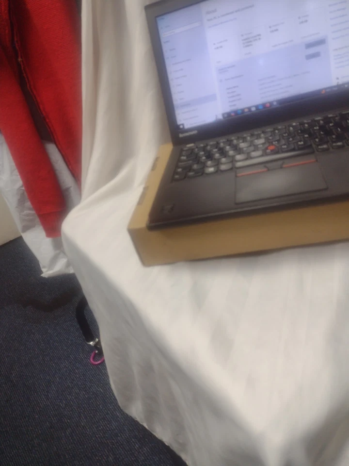 Lenovo ThinkPad X250 · i5-5300U · 8GB · 256GB, photo 3 of 5