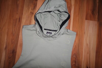nike therma tech pack sleeveless hoodie