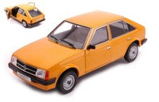 OPEL KADETT D 1:24 Scale Diecast Static Model Car Collection