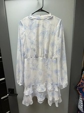 NWT Express Ligth Blue White Floral Tiered Ladies Long Sleeve Chiffon Dress Sz S