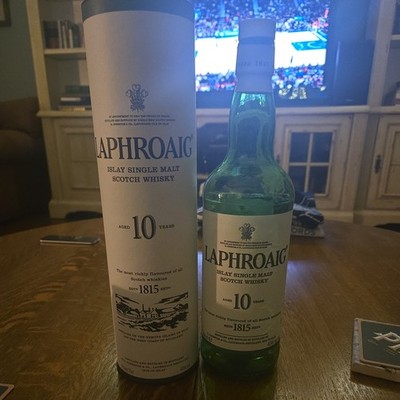 Laphroaig Islay Single Malt Scotch Whisky 10 Years Empty 750ml Bottle and Tube