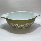 Vintage Pyrex Large Mixing Bowl Green Spring Blossom Crazy Daisy 4 Qt Pre Owned