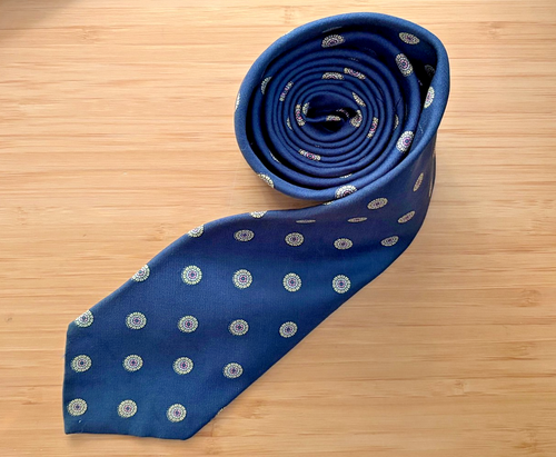 GANT Vintage Silk Necktie Navy Gold Medallion Geometric Preppy Classic - Picture 1 of 3