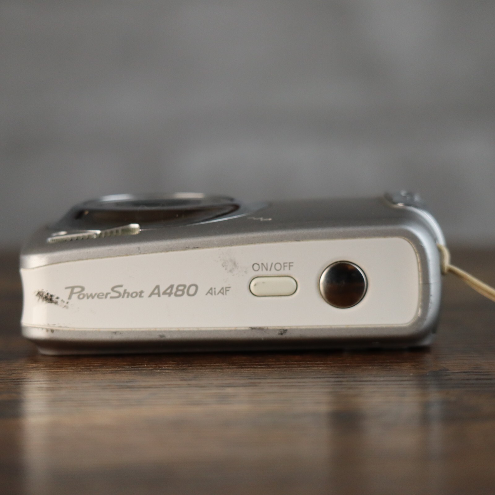 Canon PowerShot A480 10.0MP Digital Camera Silver *Good/Tested* W 4gb