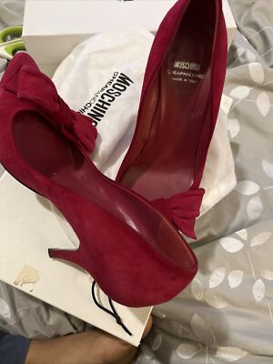 moschino cheap and chic magenta pump size 38