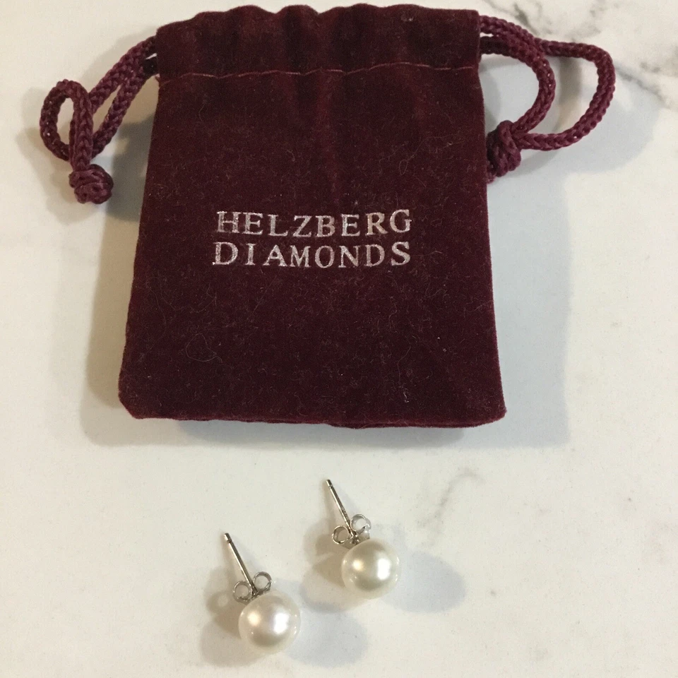 5mm GENUINE WHITE PEARL STUD EARRINGS In 925 Silver - Helzberg Diamond Company - Image 2 of 4