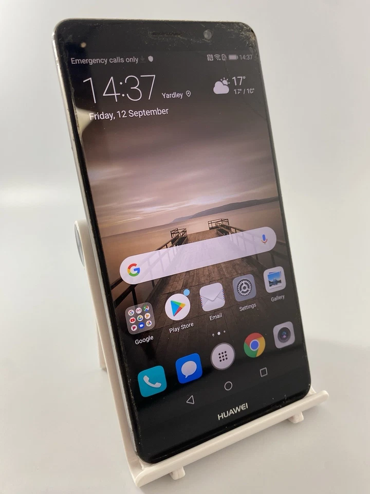 Huawei Mate 9 Grey Unlocked 64GB 5.9" Dual 20MP 4GB Android Smartphone Cracked - Image 4 of 4