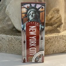 New York City Fandex Family Field Guide 50 Full Color Cards - Sealed
