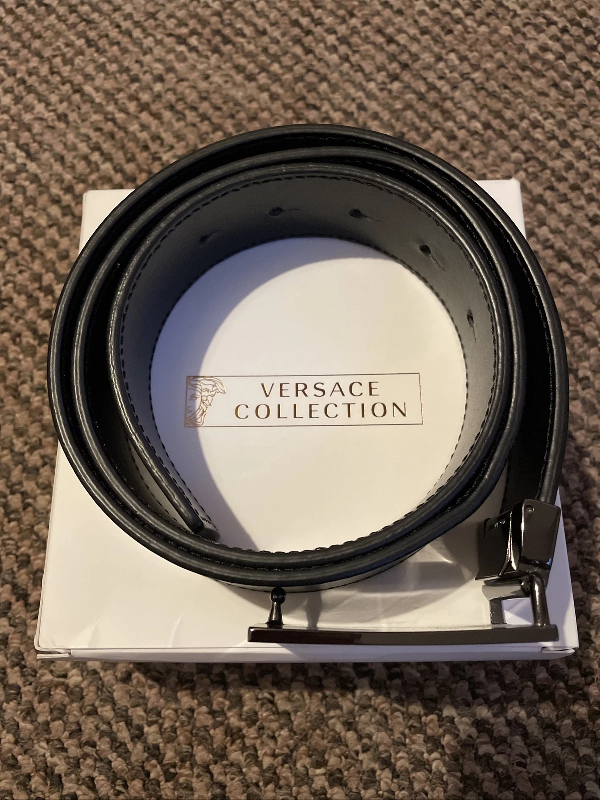 Versace Collection Cintura in pelle Fibbia Medusa Prezzo di listino £179 99