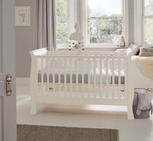 mamas and papas mia cot bed