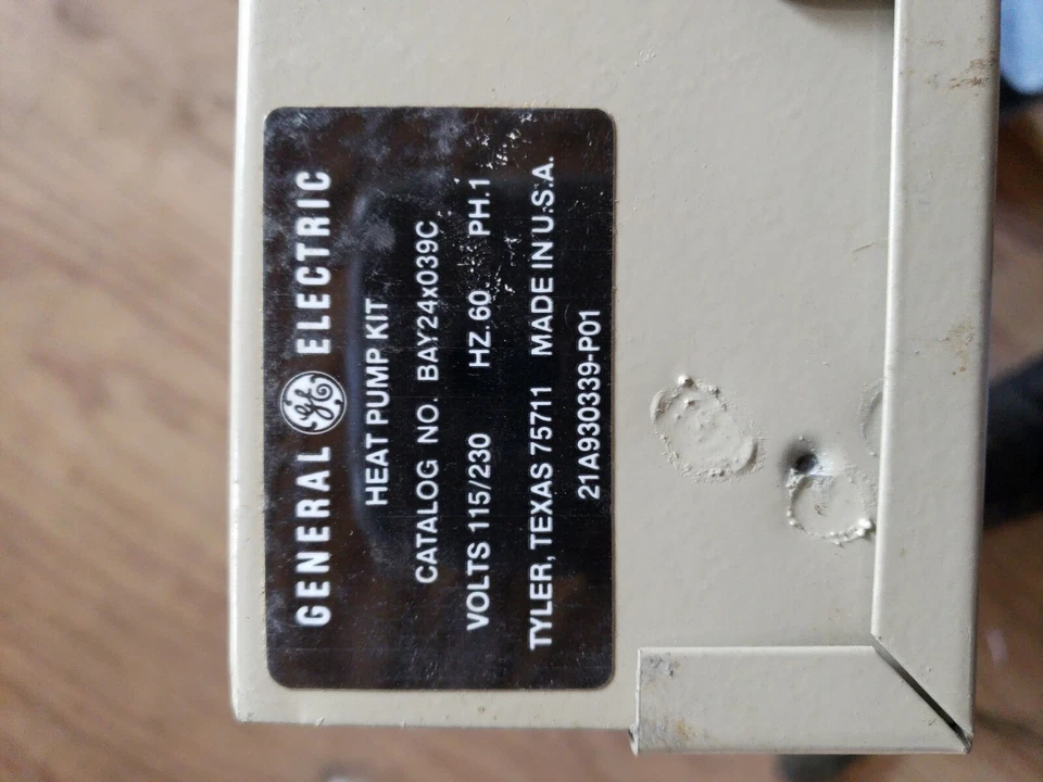 Caja Kit Bomba de Calor General Electric Plus One System Addon Foto 3 de 4