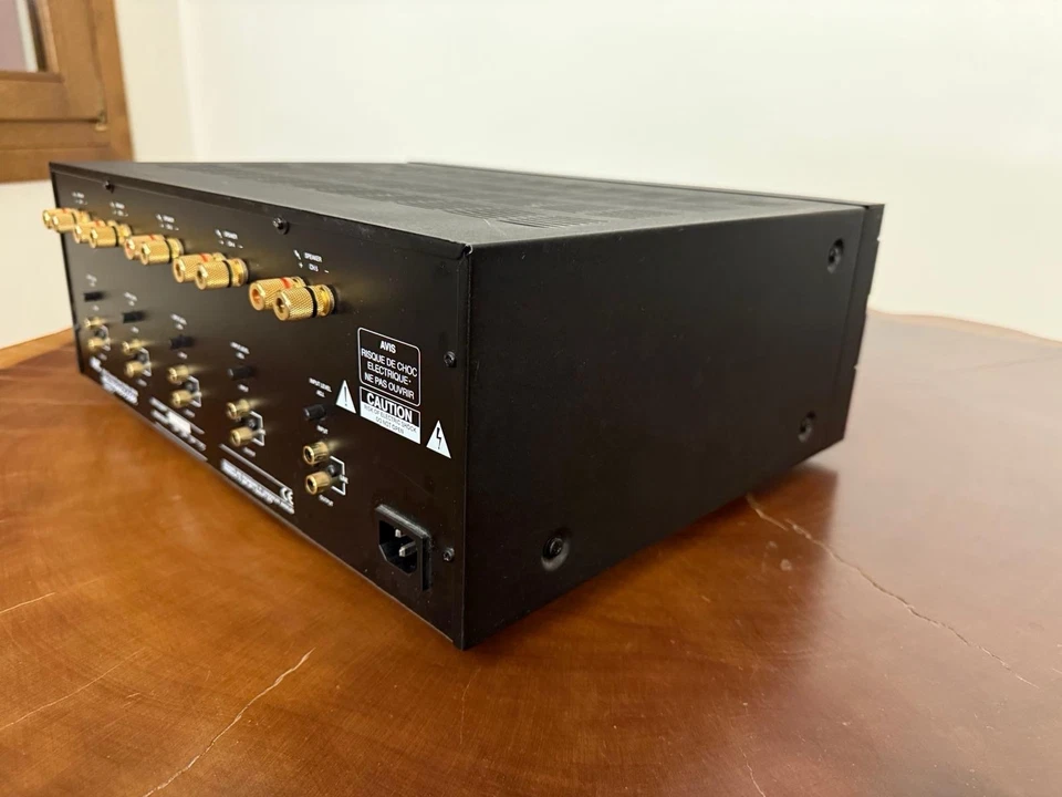 Amc Multi Channel Power Amplifier 25100 - Immagine 4 di 4