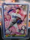 2025 Topps Yoshinobu Yamamoto Base (Raw)