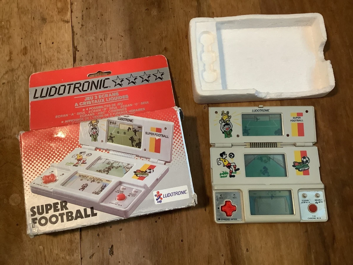 Rare - Jeu Ludotronic SUPER FOOTBALL avec boite et cache pile
