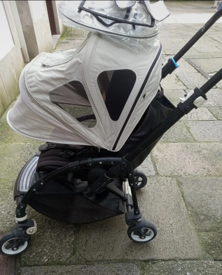 Bugaboo BEE 5 con capota impermeable protectora rallos UV - Imagen 4 de 4