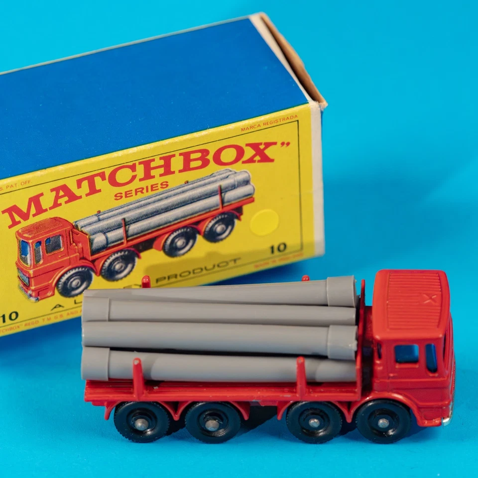 Matchbox Regular Wheels / MB 10 C1 Pipe Truck / 1966 NMIB / Clean w all 7 Pipes - Image 4 of 4