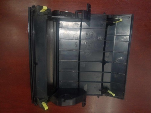 2004 - 2009 TOYOTA PRIUS DASH PANEL STORAGE CUBBY COMPARTMENT COVER - Foto 3 di 3