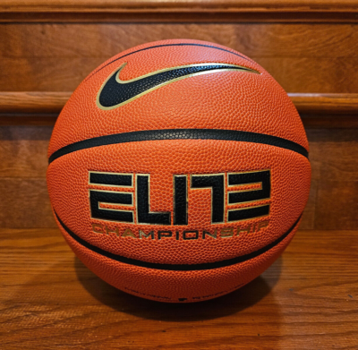 SZ 7 Nike Elite Championship Basketball Marquette Golden Eagles