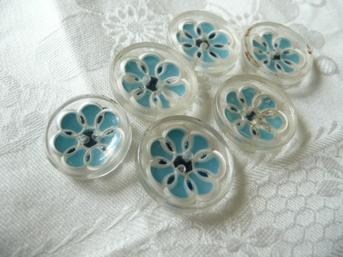 5 boutons ancien vintage en plastique ou lucite transparent strié - Imagen 2 de 3