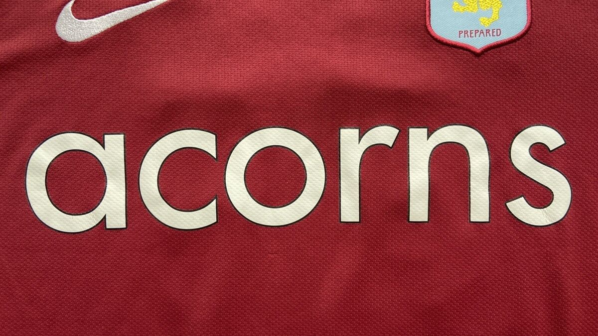 ASTON VILLA 2009 2010 HOME FOOTBALL SHIRT SOCCER JERSEY NIKE ASTON VILLA 2009 2010 HOME FOOTBALL SHIRT SOCCER JERSEY NIKE