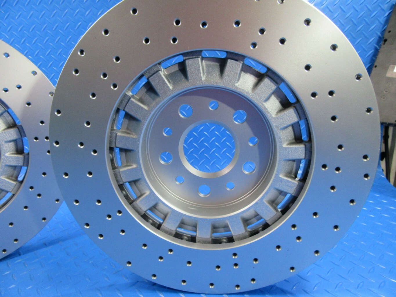 Maserati Quattroporte GTS front brake rotors 2pcs TopEuro #6934