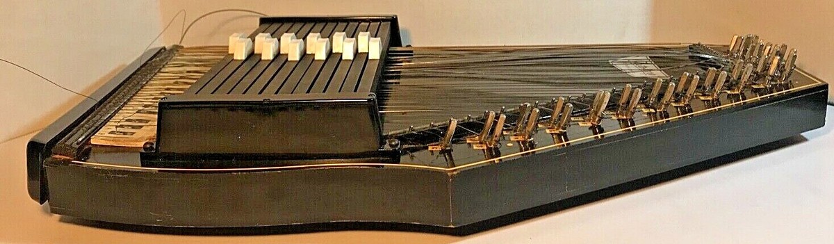 ピックアップ搭載！　希少　オートハープ　オスカーシュミット　ヴィンテージ ピックアップ搭載！ 希少 オートハープ オスカーシュミット