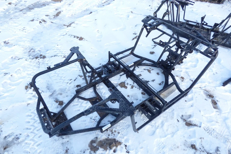 Polaris RZR XP 900 EFI 12 Frame 1018344-458 CT Paperwork 40208 Foto 4 de 4