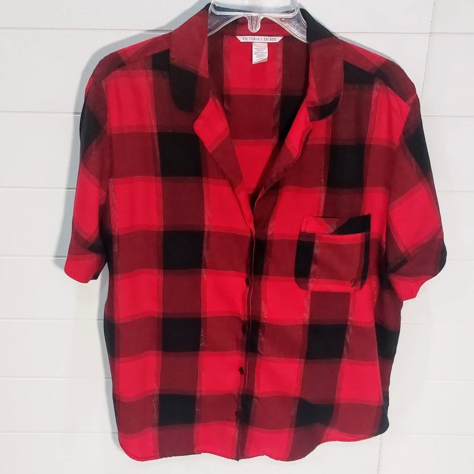 Victoria's Secret Mujer Lg. Conjunto de pantalones cortos de pijama de 2 piezas rojo negro a cuadros búfalo Foto 2 de 4