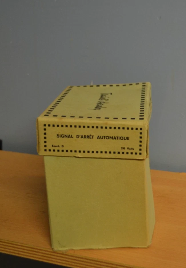 hornby echelle O signal d'arret electrique fonctionne en boite + notice - Photo 2/4